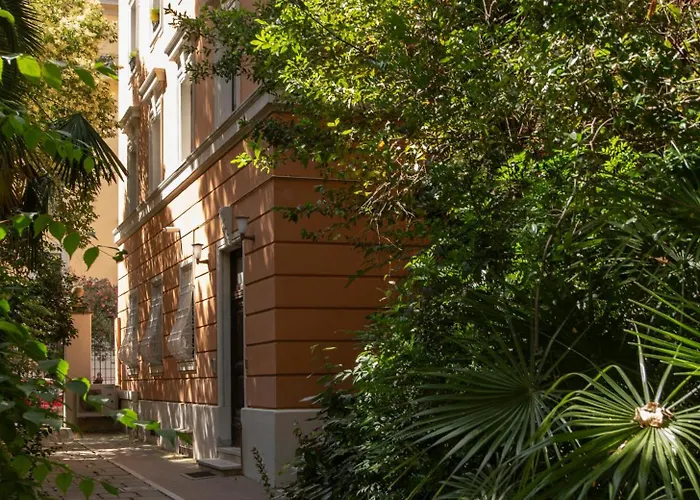 Palazzetto Nemi Guest house Rome